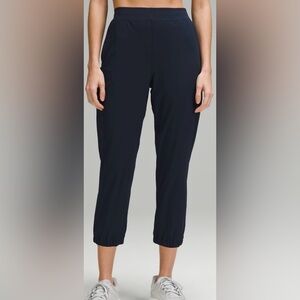 BRAND NEW, LULULEMON Navy Blue, Adapted State High Rise Cropped Joggers, Size 14